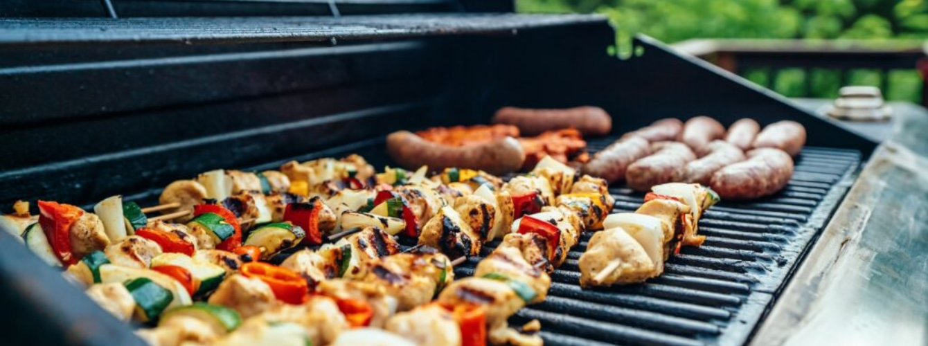 wedding-catering-ideas-to-get-men-involved-ideal-bride-wedding-directory